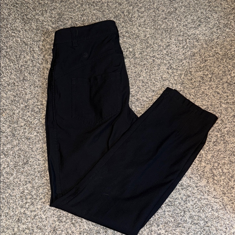 Lululemon Athletica Black Cropped Dress Pants